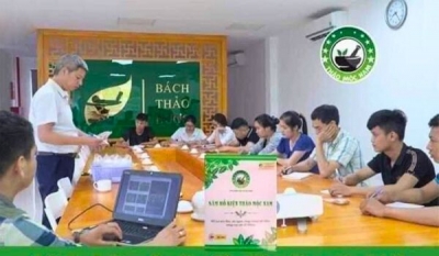 Đội ngũ chuyên gia tận tâm phục vụ 24/7